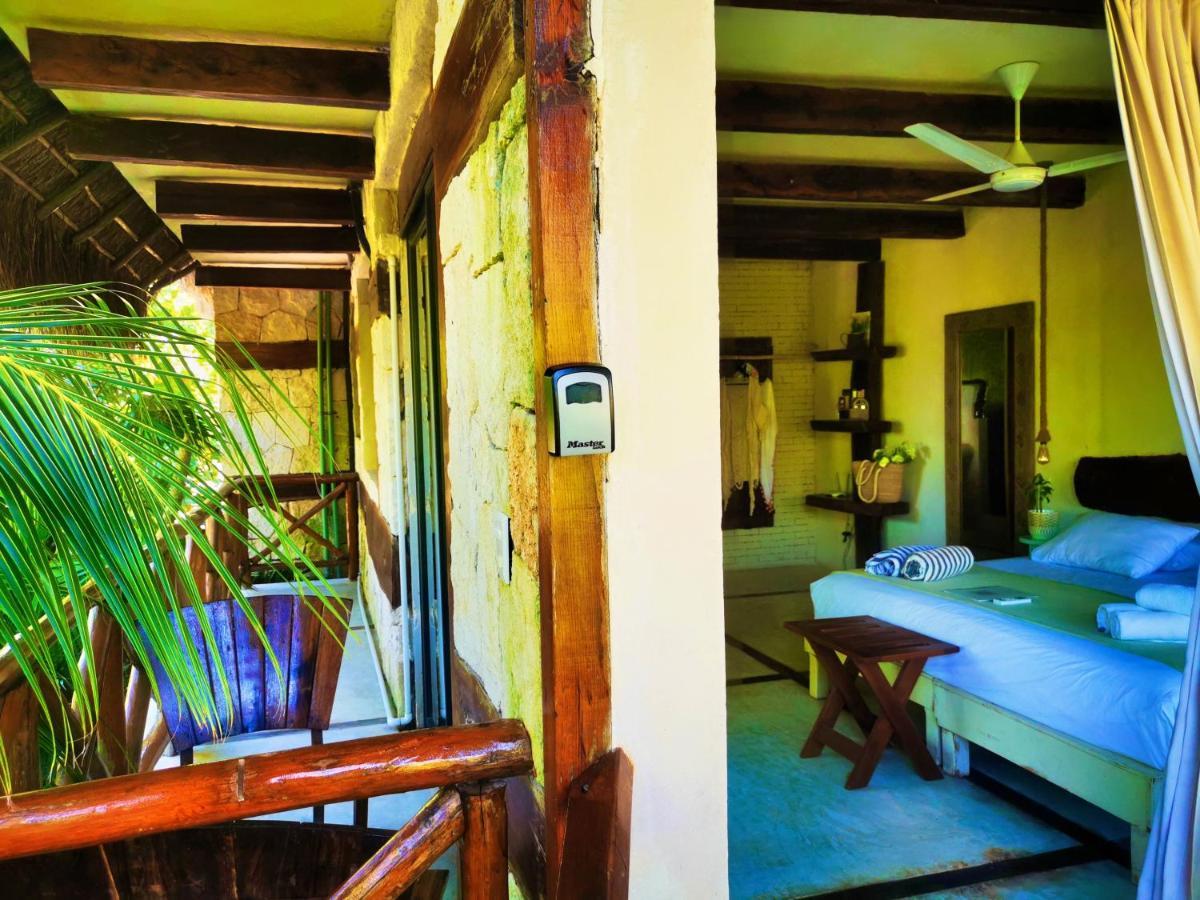 La Casa De Mia Tulum Hotel Exterior photo